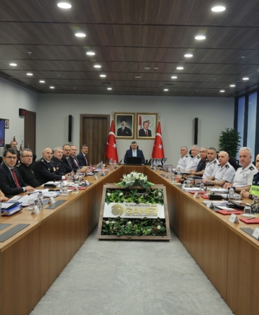 ICISLERI-BAKANLIGINDA-NATO-ZIRVESINE-Y_1331414_395583.jpg