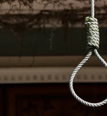 depositphotos_404262970-stock-photo-rope-loop-gallows-dark-background.webp.webp