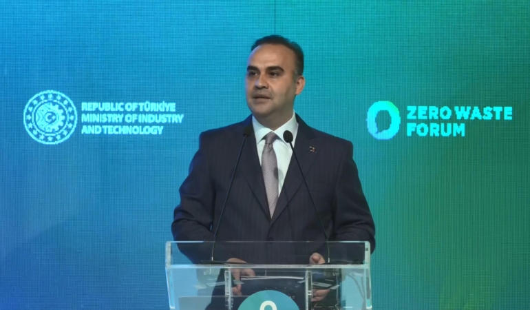 BAKAN-KACIR-2030A-KADAR-5-MILYAR-AVRON_1346850_399864.jpg