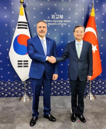 DISISLERI-BAKANI-FIDAN-GUNEY-KOREDE_1343809_399118.jpg