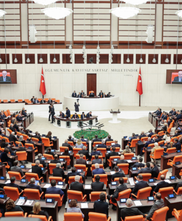 TBMMDE-BU-HAFTA-11NCI-YARGI-PAKETI-_1073439_318512-scaled.jpg
