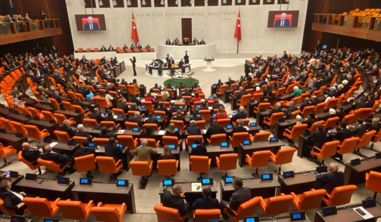 TBMMDE-YENI-YASAMA-YILI-BASLIYOR_937715_278454-scaled.jpg